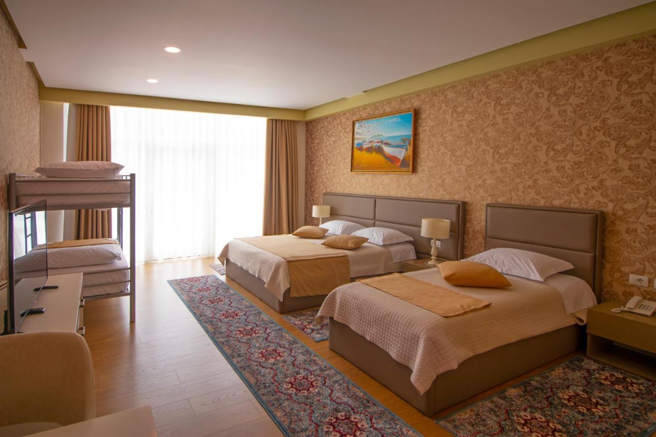Nbt Hotel Reps Kukes Exterior foto